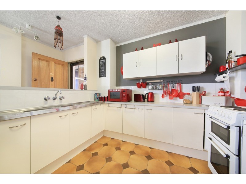 24/72 Marine Parade, Southport QLD 4215