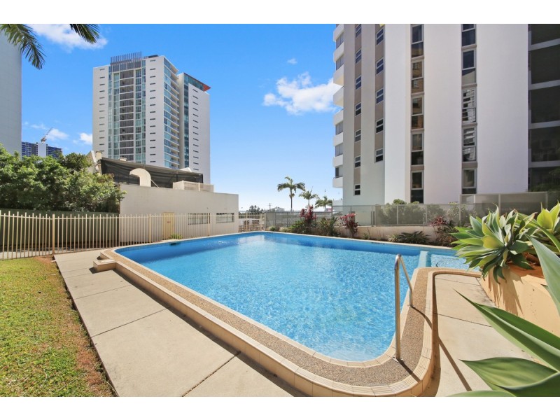 24/72 Marine Parade, Southport QLD 4215