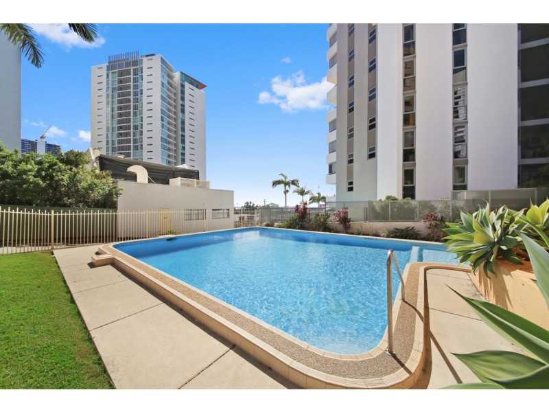 24/72 Marine Parade, Southport QLD 4215