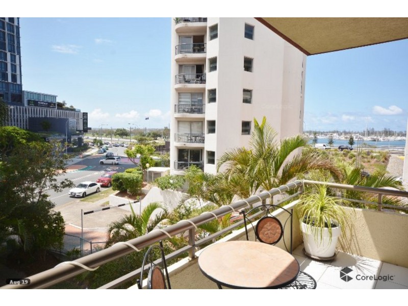 9/81 Brighton Parade, Southport QLD 4215