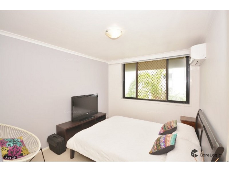 9/81 Brighton Parade, Southport QLD 4215