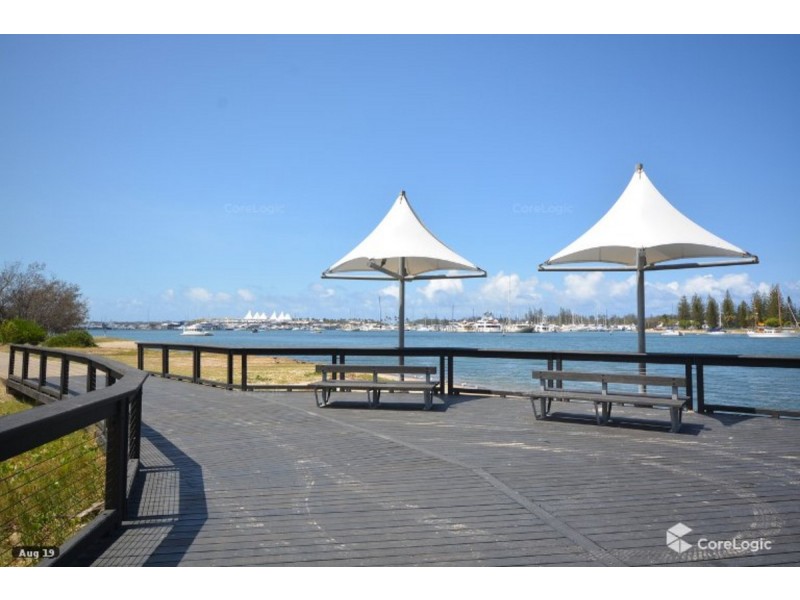 9/81 Brighton Parade, Southport QLD 4215