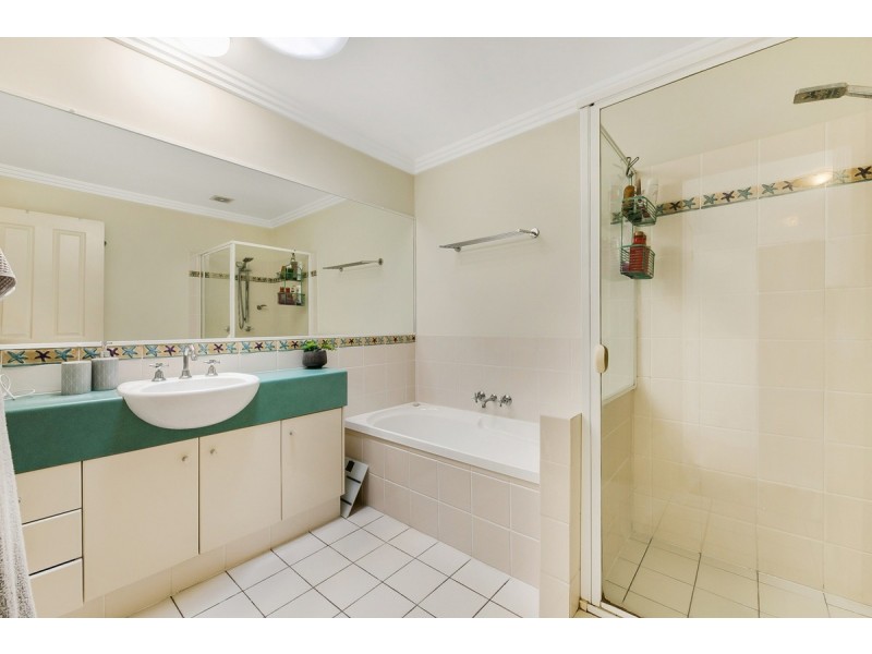 13/31 Chester Terrace, Southport QLD 4215