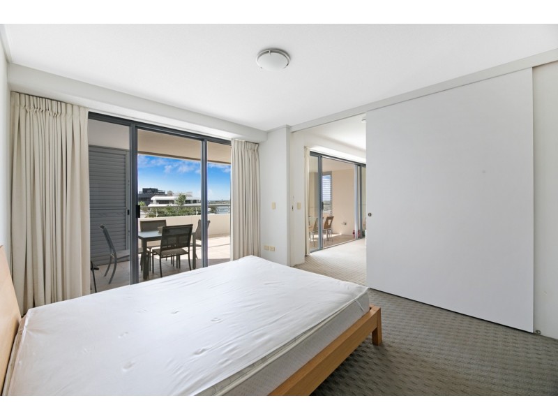 109/105 Scarborough Street, Southport QLD 4215