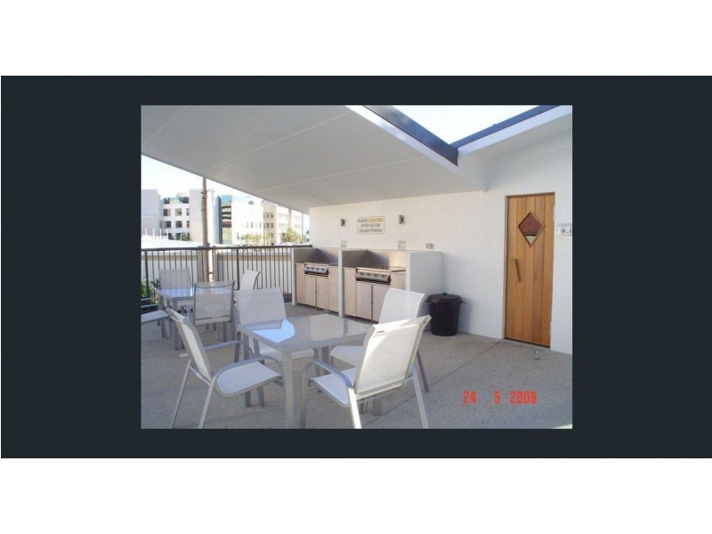 109/105 Scarborough Street, Southport QLD 4215