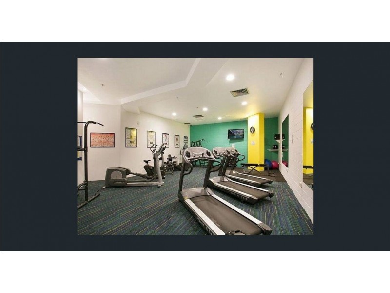 109/105 Scarborough Street, Southport QLD 4215