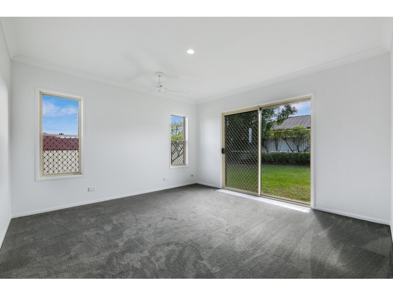 14 Lillywood Circuit, Molendinar QLD 4214