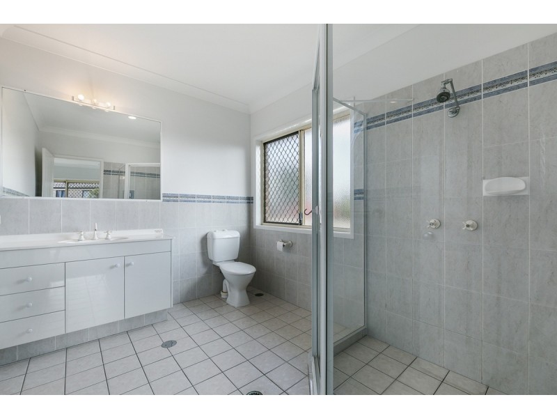 14 Lillywood Circuit, Molendinar QLD 4214