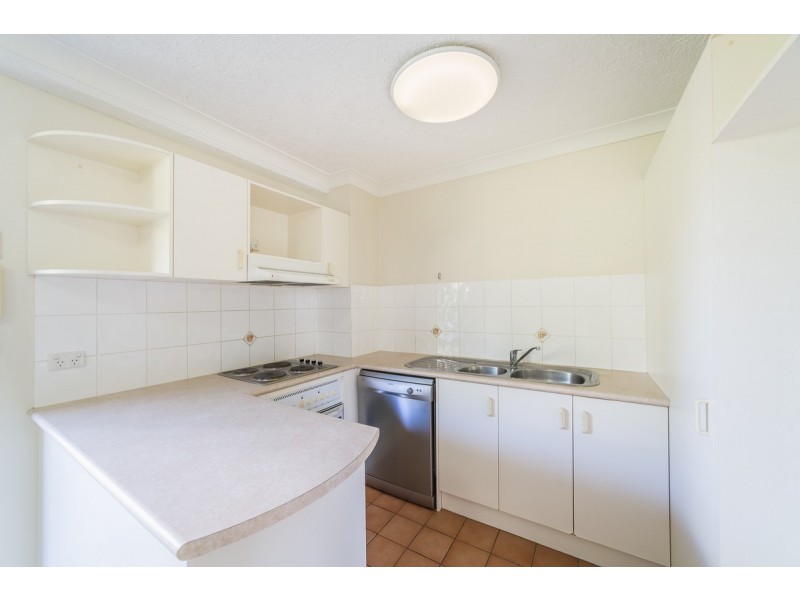 7/45 Pohlman Street, Southport QLD 4215