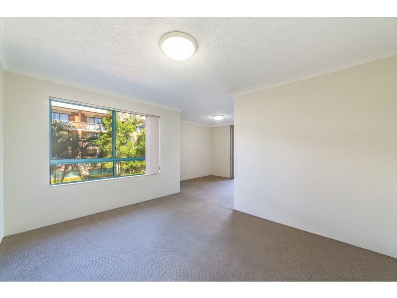 7/45 Pohlman Street, Southport QLD 4215
