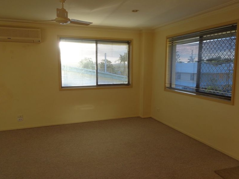 1/71 Falconer Street, Southport QLD 4215