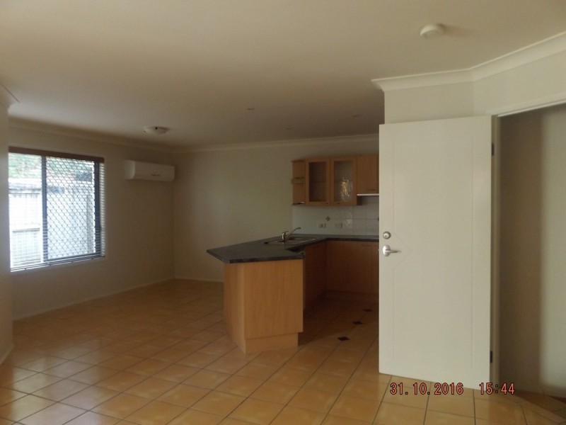 4/122 Pohlman Street, Southport QLD 4215