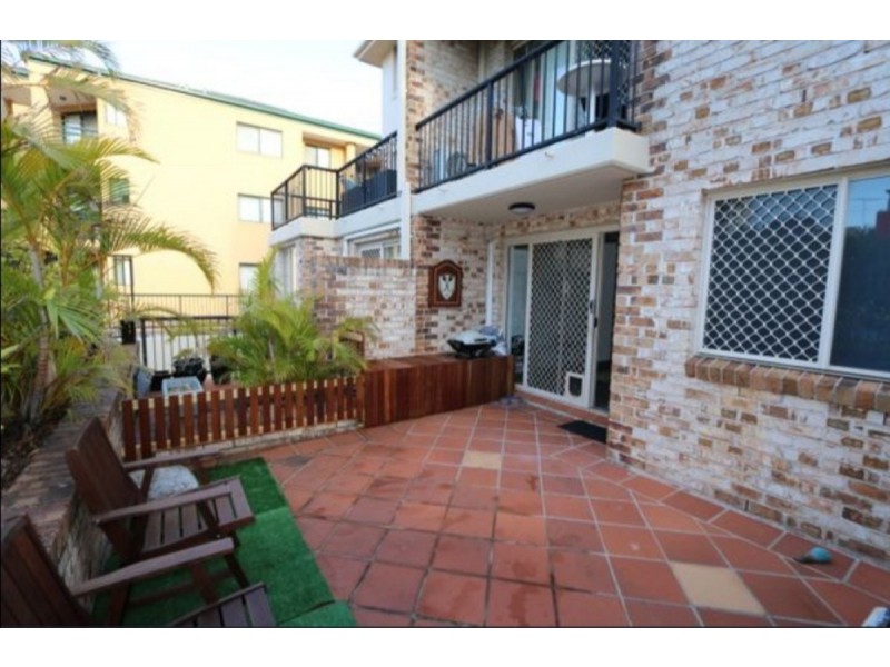 10/14-16 Spendelove Avenue, Southport QLD 4215