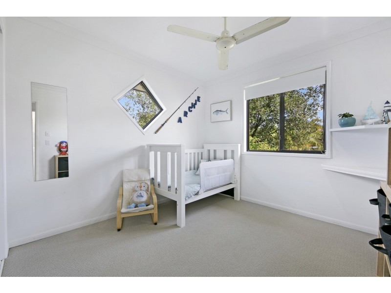 10 Oak Hill Crescent, Parkwood QLD 4214