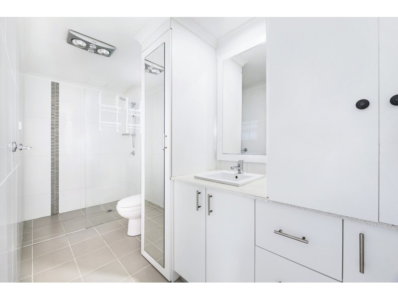 1/93 Queen Street, Southport QLD 4215