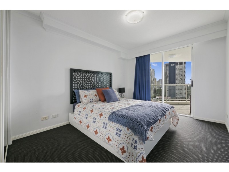 61/15 Breaker Street, Main Beach QLD 4217