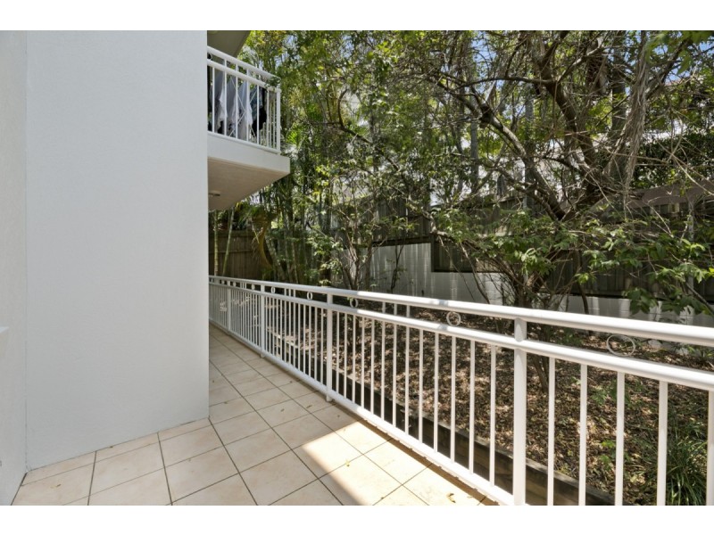 12/20 Sykes Court, Southport QLD 4215