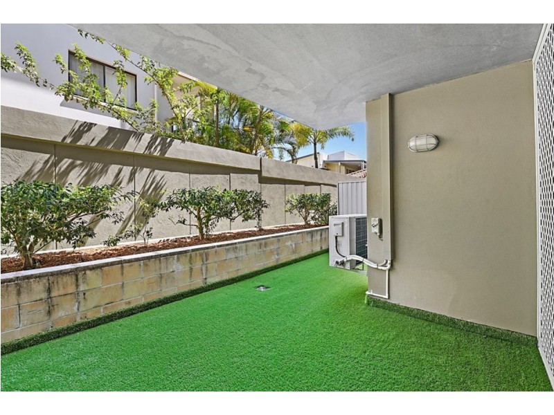 102a/96 High Street, Southport QLD 4215