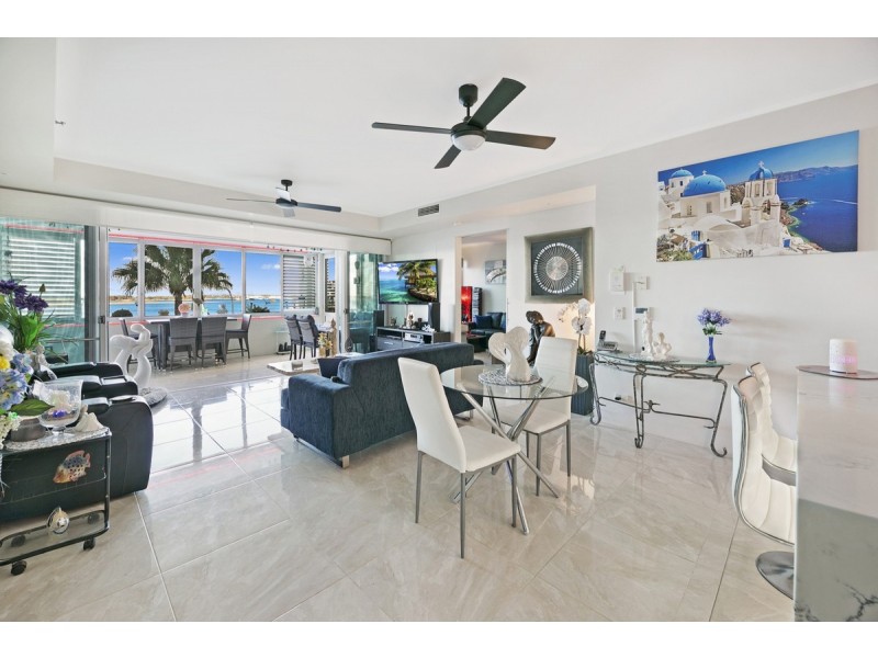 7/326-342 Marine Parade, Labrador QLD 4215