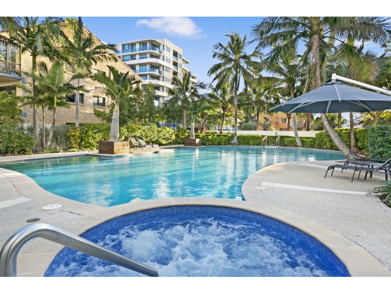 7/326-342 Marine Parade, Labrador QLD 4215