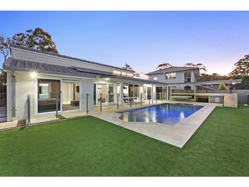 6 The Promontory, Helensvale QLD 4212