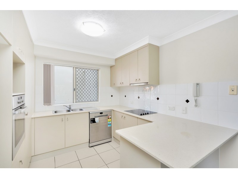 7/66 Queen Street, Southport QLD 4215