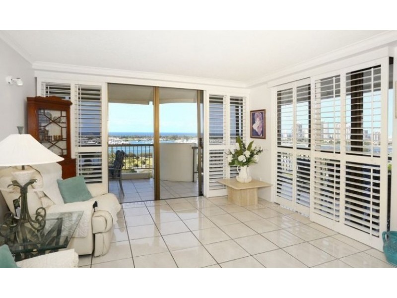 13e/10 Marine Parade, Southport QLD 4215