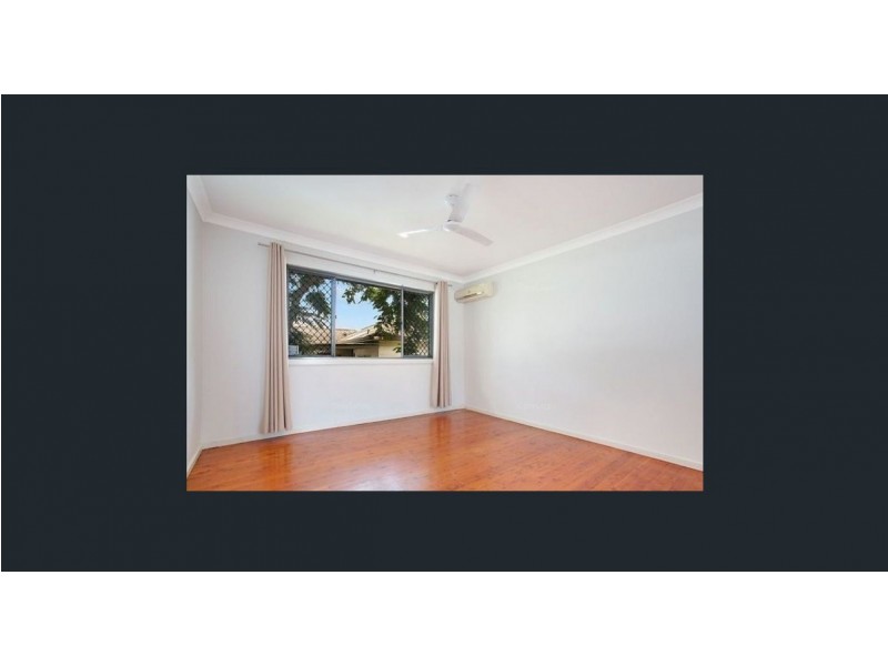 29 Sydney Street, Labrador QLD 4215