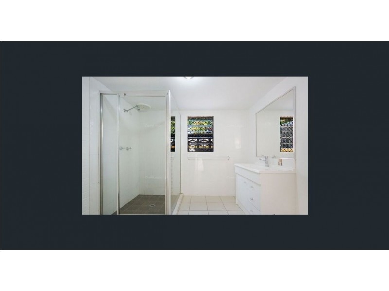 29 Sydney Street, Labrador QLD 4215