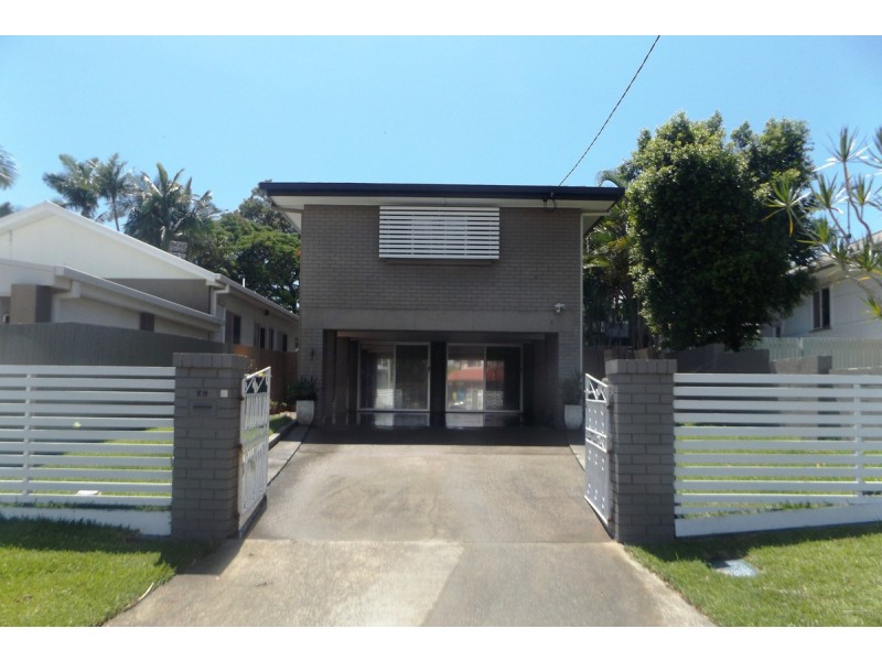 29 Sydney Street, Labrador QLD 4215