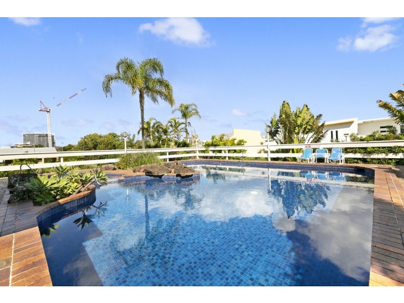 4D/10 Marine Parade, Southport QLD 4215