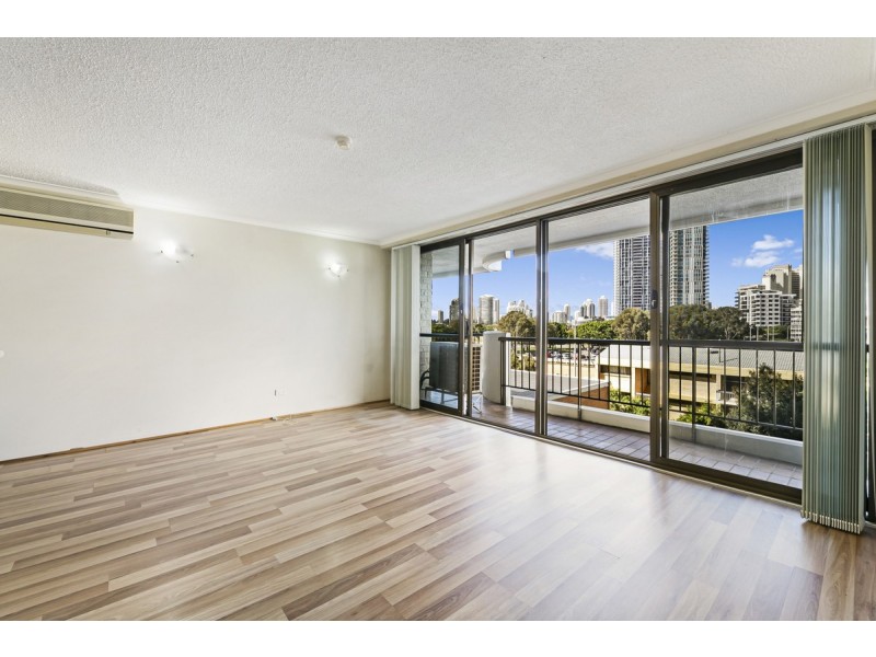 4D/10 Marine Parade, Southport QLD 4215