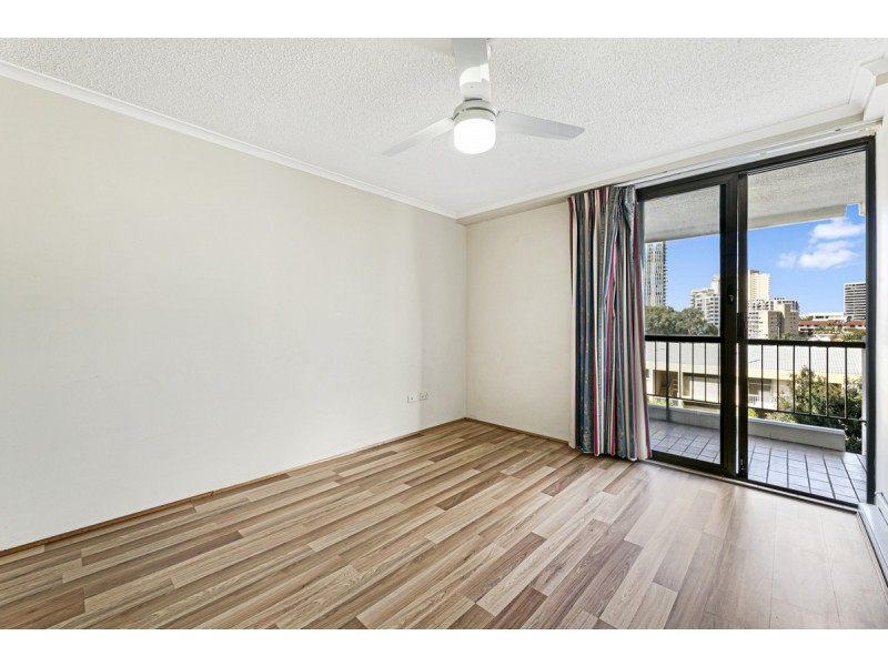 4D/10 Marine Parade, Southport QLD 4215