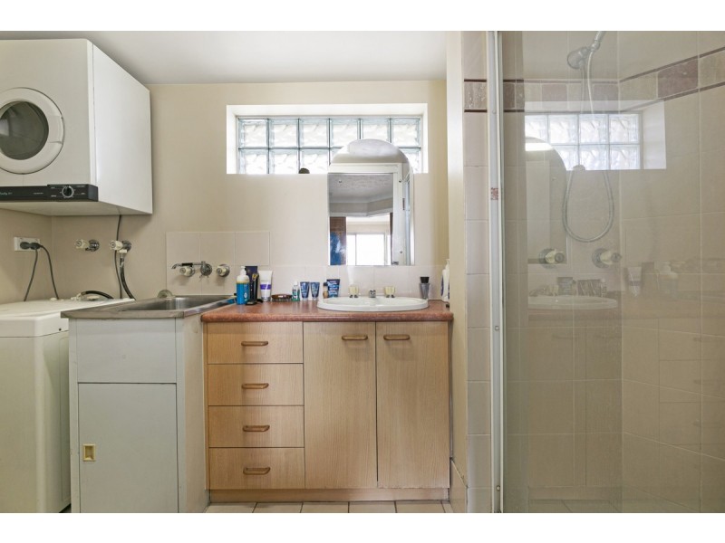 61/106-108 Marine Parade, Southport QLD 4215