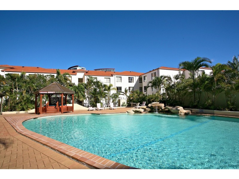 61/106-108 Marine Parade, Southport QLD 4215