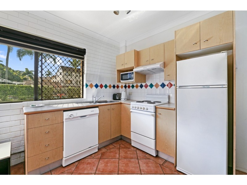 108/132 Marine Parade, Southport QLD 4215