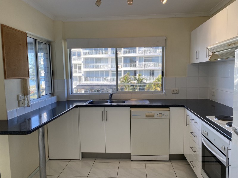 9/516 Marine Parade, Biggera Waters QLD 4216