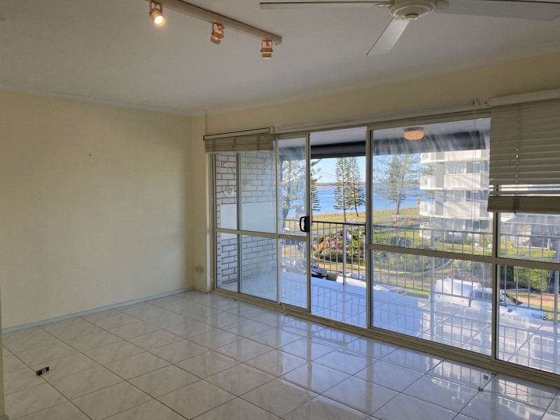 9/516 Marine Parade, Biggera Waters QLD 4216