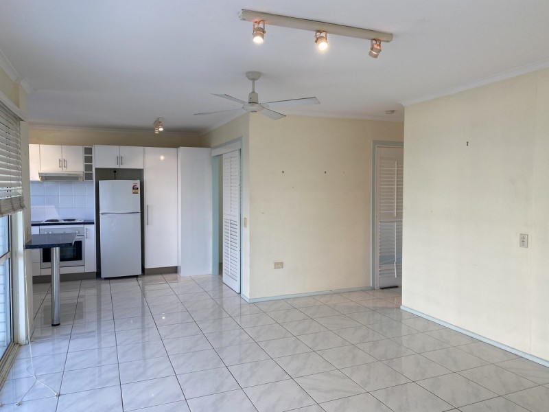 9/516 Marine Parade, Biggera Waters QLD 4216