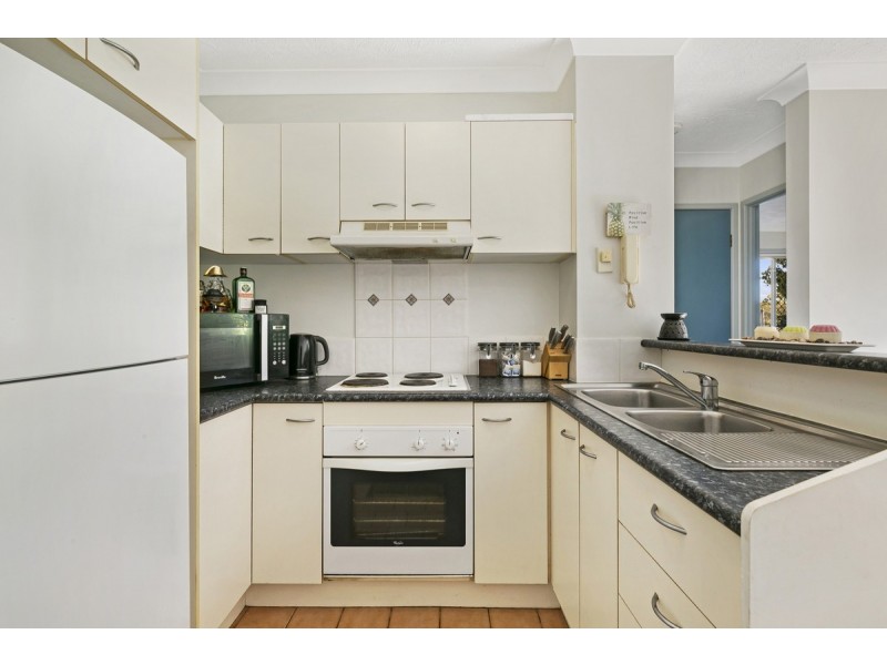 5/14-16 Spendelove Avenue, Southport QLD 4215