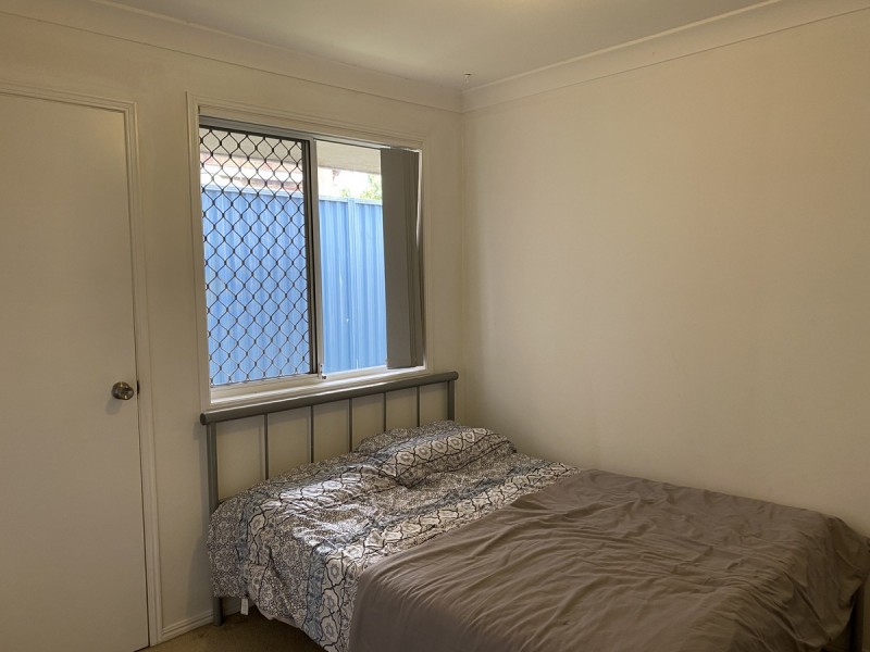 2 & 3/90 Edmund Rice Drive, Southport QLD 4215