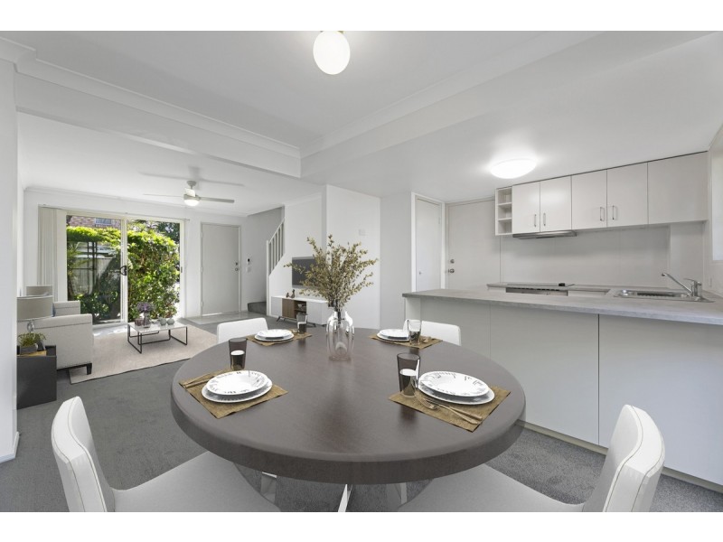 12/19 Blake Street, Southport QLD 4215