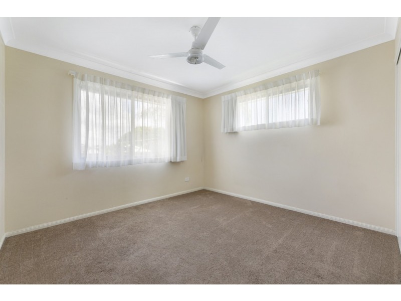1/126 Pohlman Street, Southport QLD 4215