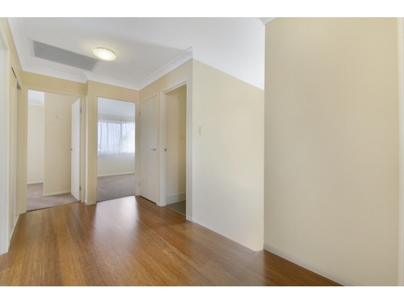 1/126 Pohlman Street, Southport QLD 4215