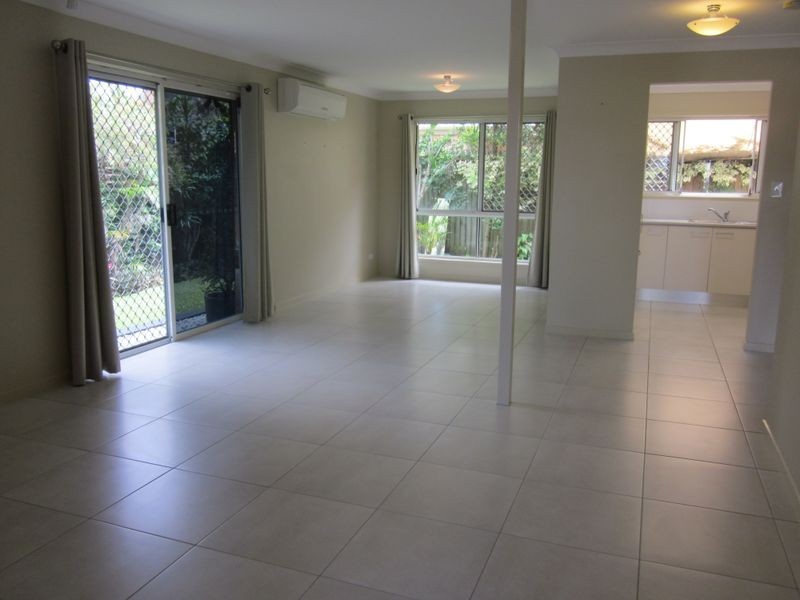 1/73 Eugaree St, Southport QLD 4215