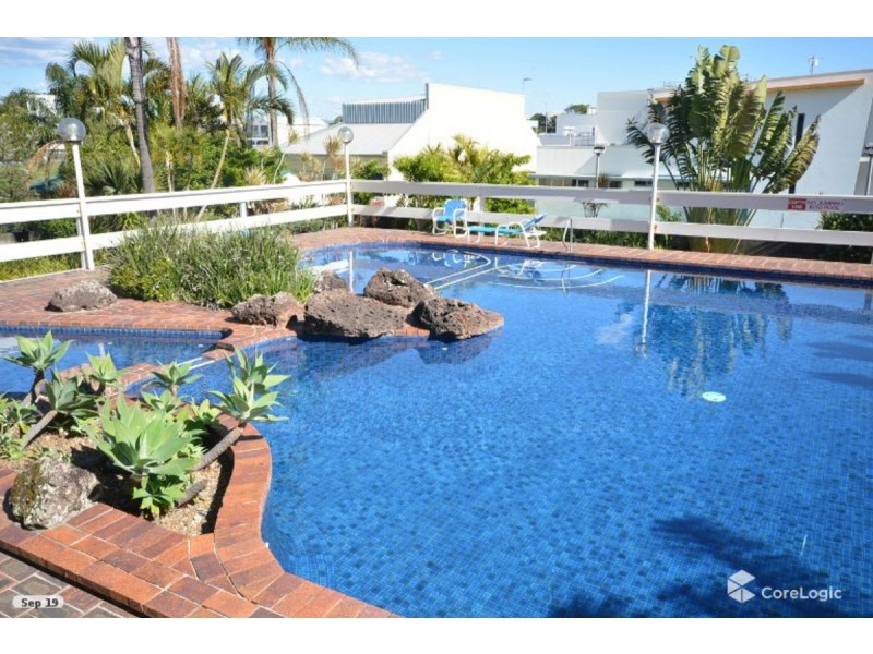 10c/10 Marine Parade, Southport QLD 4215