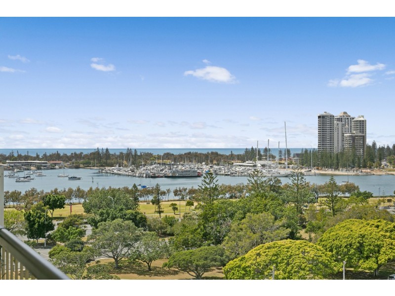 10c/10 Marine Parade, Southport QLD 4215