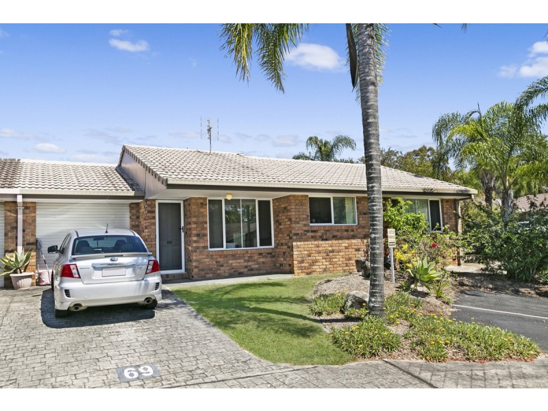 69/97 Edmund Rice, Southport QLD 4215