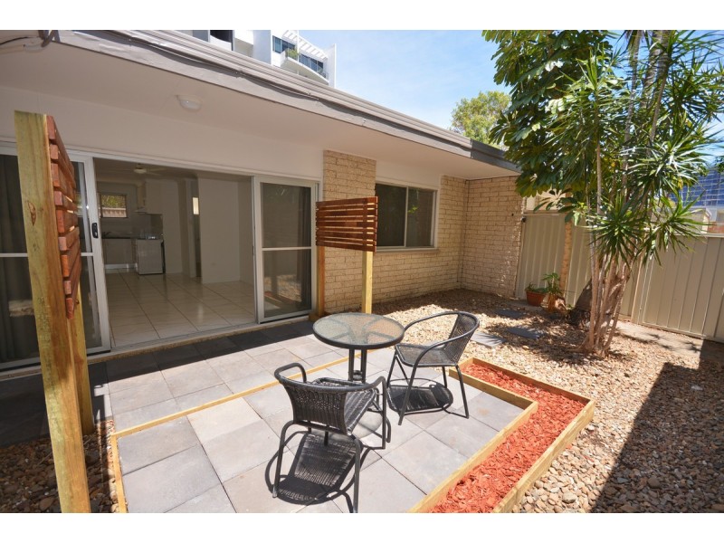 3/7 Stanhill Drive, Surfers Paradise QLD 4217