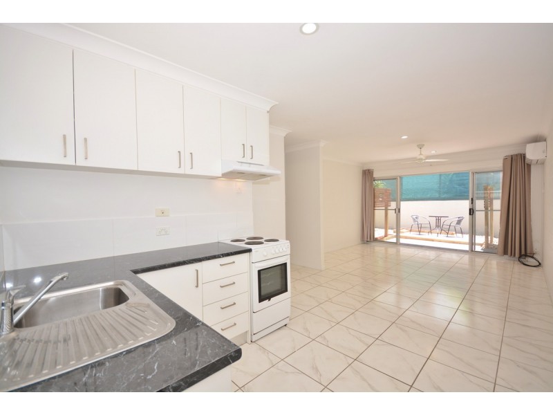 3/7 Stanhill Drive, Surfers Paradise QLD 4217